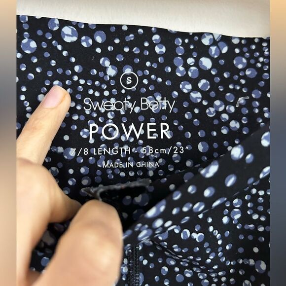 Sweaty Betty Power High Waist ⅞ Workout Leggings in Blue Celestial Dot Print - Picture 8 of 13